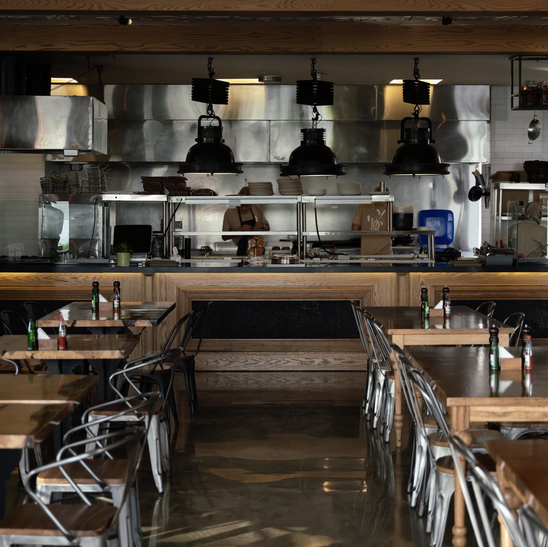 رستوران جو زعفرانیه